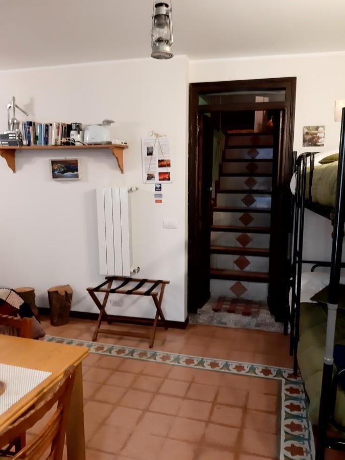 La Casa Del Pittore Di Petralia Petralia Soprana Exterior photo