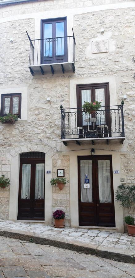 La Casa Del Pittore Di Petralia Petralia Soprana Exterior photo